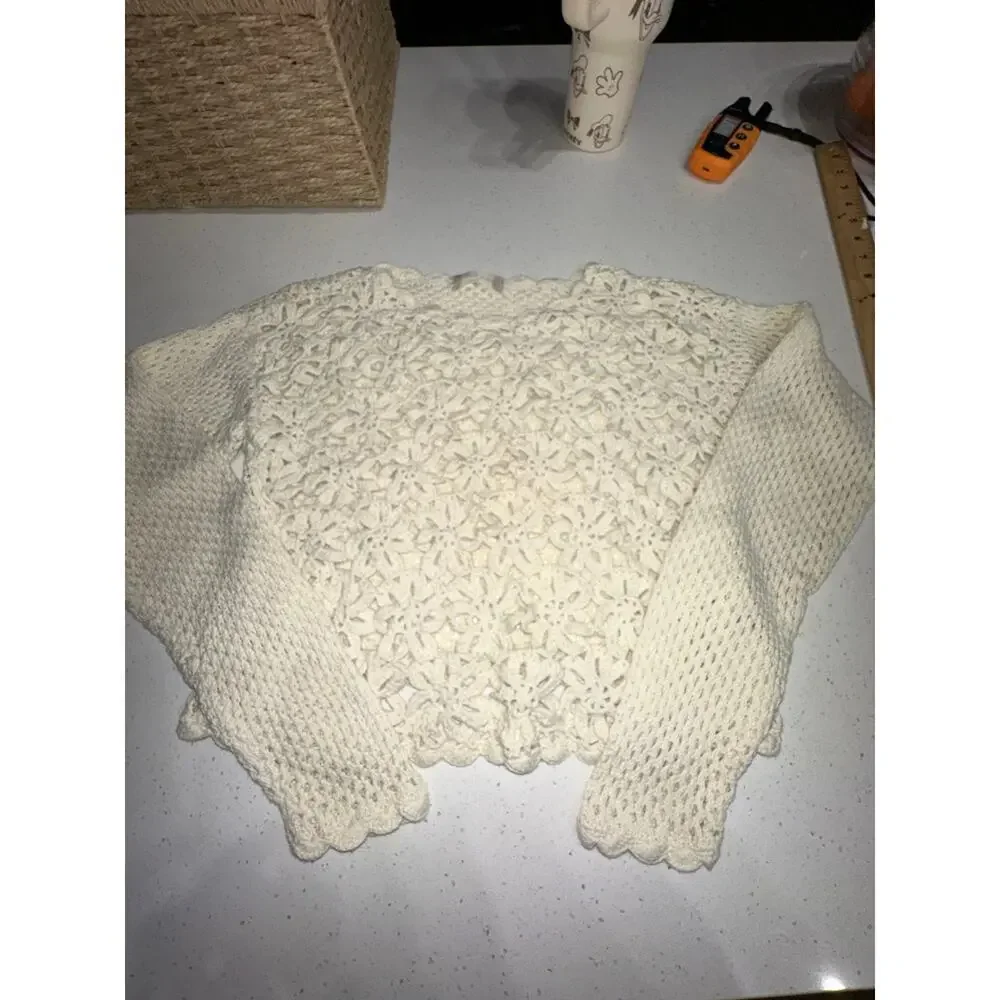Altar’d State Crochet Sweater Pullover Neutral floral hippie Boho Ivory XS